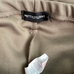 Pretty Little Things green wide belted palazzo pants like new!